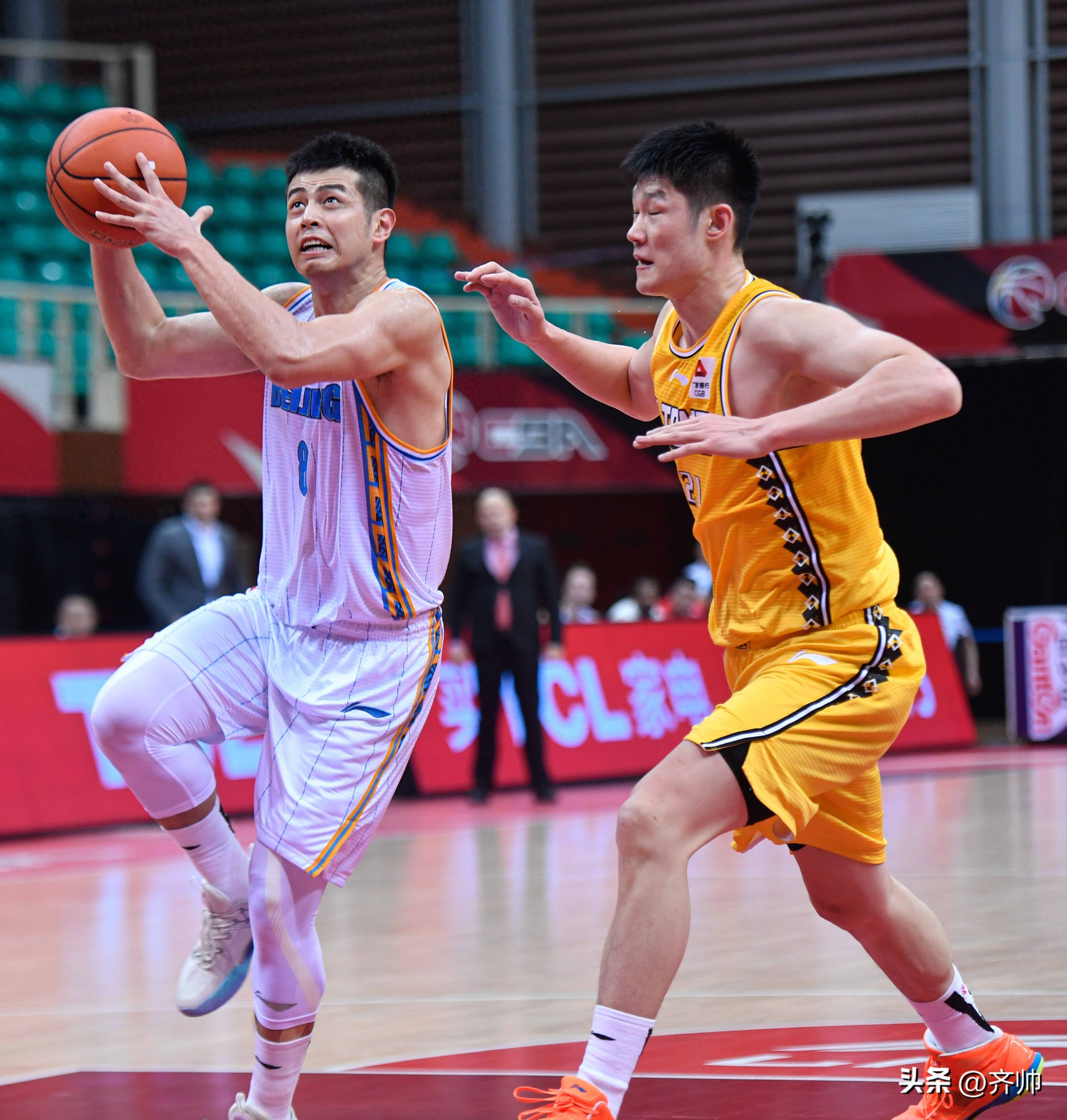 九游账号登录-多伦多猛龙发布备战花絮，清晨远射贴柱，CBA季后赛任务艰巨，阵容厚度经受考验的简单介绍